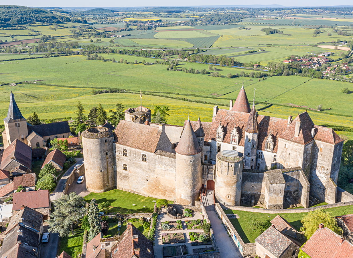 Château de Châteauneuf-en-Auxois, Côte-d'Or
